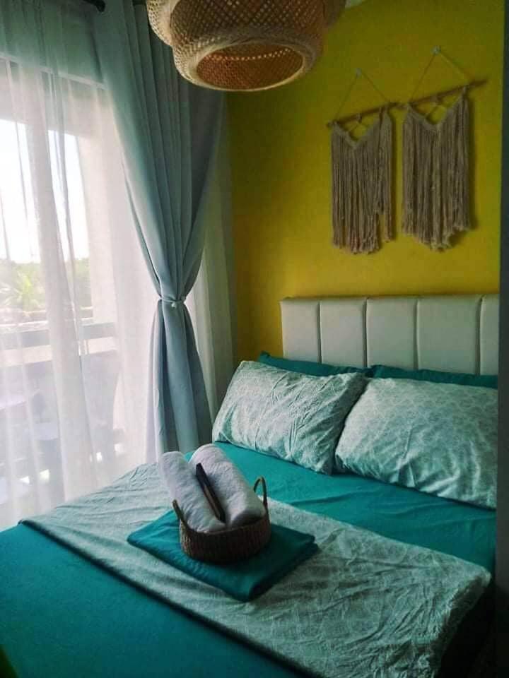 24кв.м. студія Квартира, з 1 окремою ванною у Магаланес Драйв Tagaytay City Екстер'єр фото
